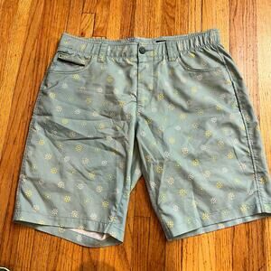 William Murray Shorts Mens 34 All Over Print Green Golf Performance Floral